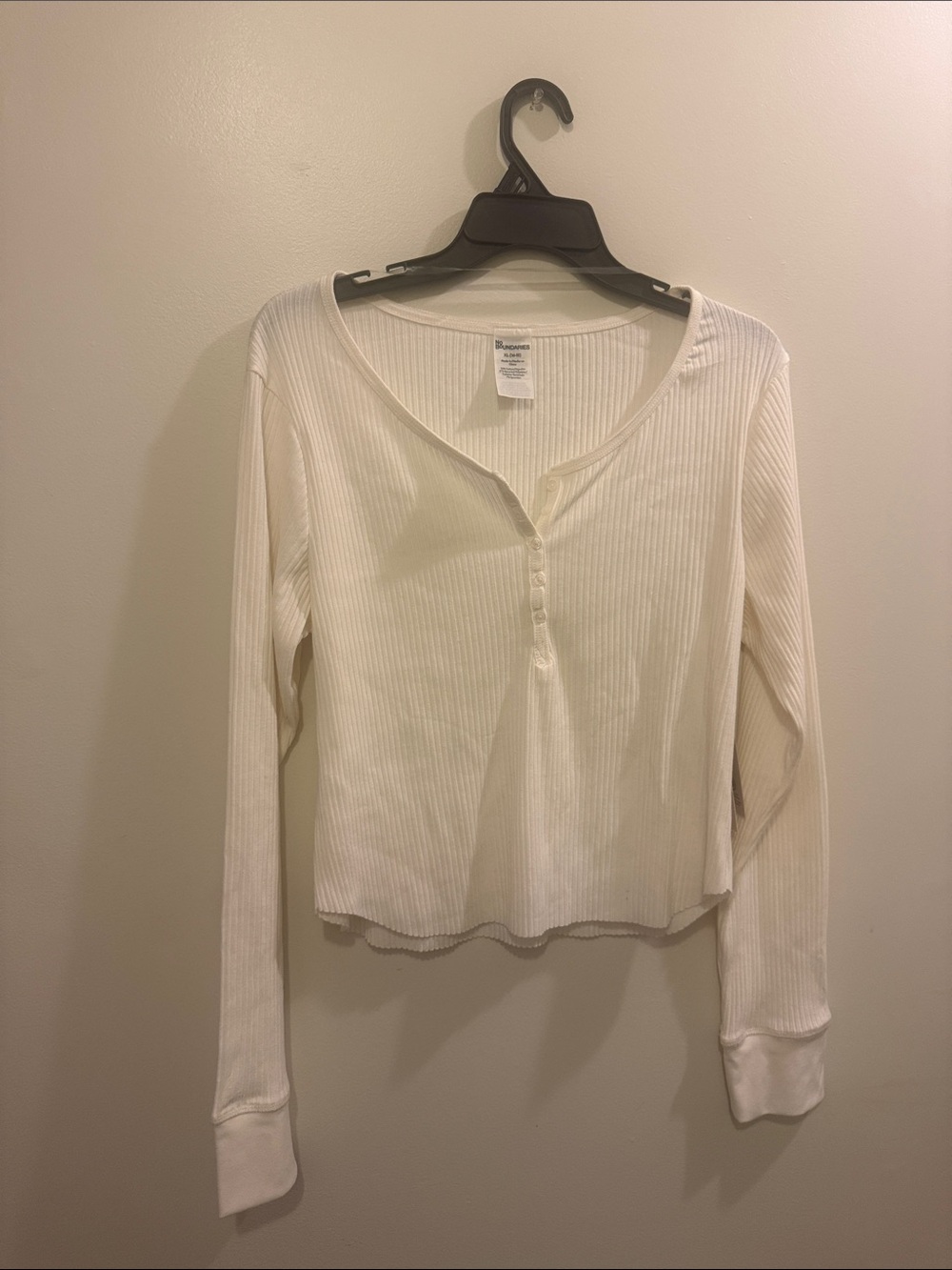 No Boundaries Winter White Ribbed Henley Long-Sleeve Top - Size XL (Junior)